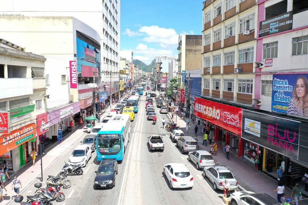 Expedito Garcia será a primeira avenida do ES a receber luminárias com inteligência artificial e antena 5G