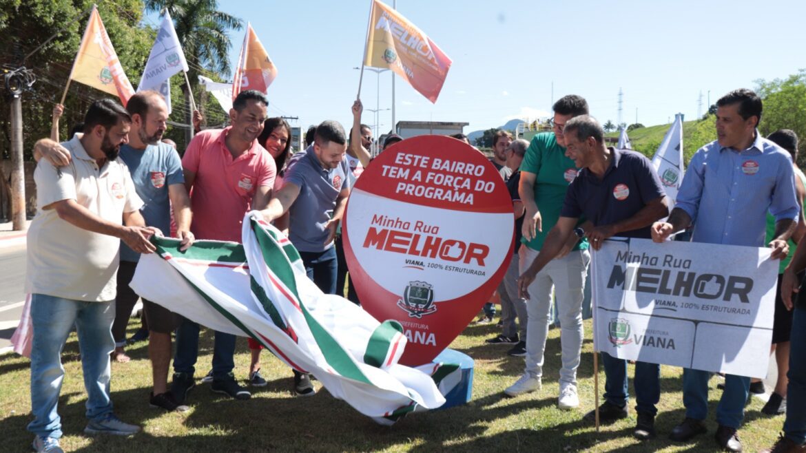 Celebração entre os moradores durante a Maratona de Inaugurações do Minha Rua Melhor