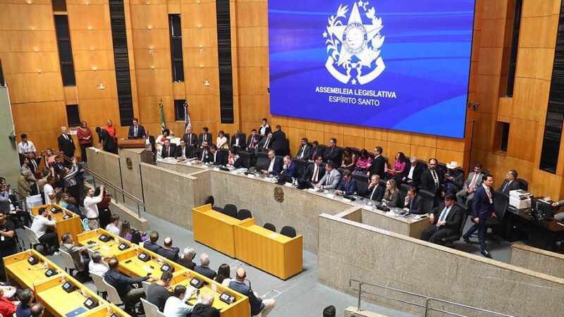 Documento com propostas à Reforma Tributária é assinado pela Assembleia e governo