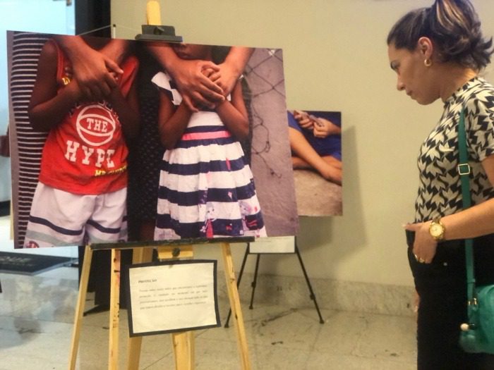 Exposição fotográfica com o tema “Olhos que acolhem” chega ao Shopping Vitória