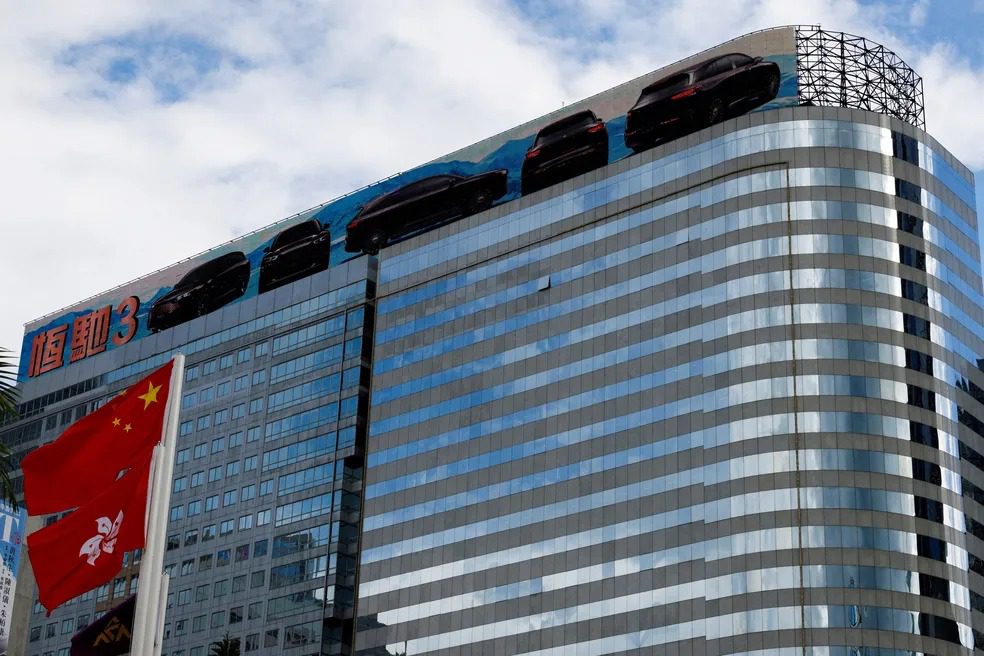 Gigante Imobiliária Chinesa, Evergrande, Tem Falência Decretada em Hong Kong – Possíveis Impactos no Brasil