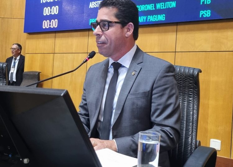 Assembleia retoma sessões ordinárias com 32 projetos na ordem do dia