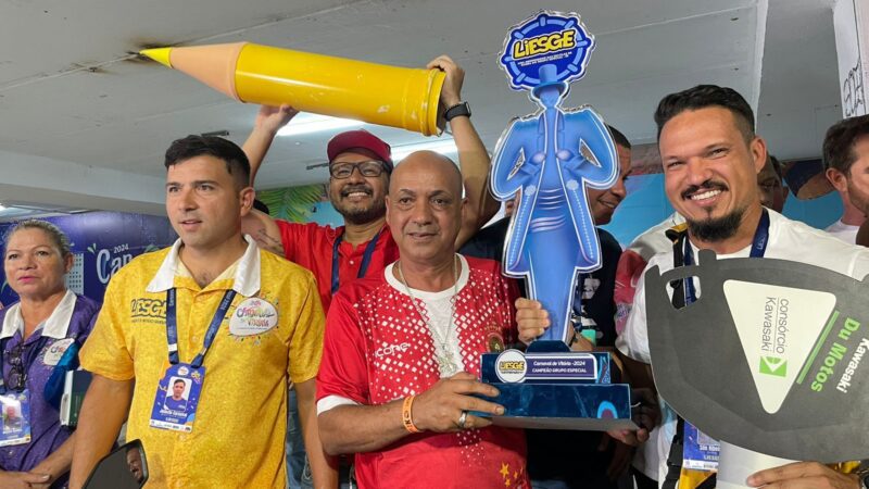 MUG é a campeã do Carnaval de Vitória de 2024