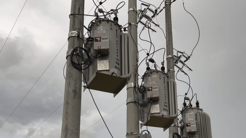 Após 30 anos de espera, energia de qualidade chega ao interior de Aracruz para produtores locais