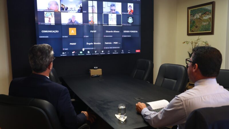 Desburocratização de recursos é tema de reunião entre Assembleia Legislativa e prefeitos do Sul
