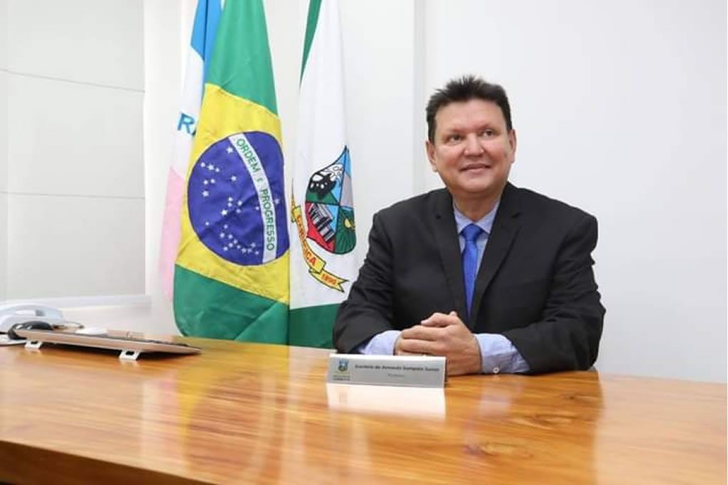Rumo à reeleição no primeiro turno: Euclério Sampaio lidera em Cariacica