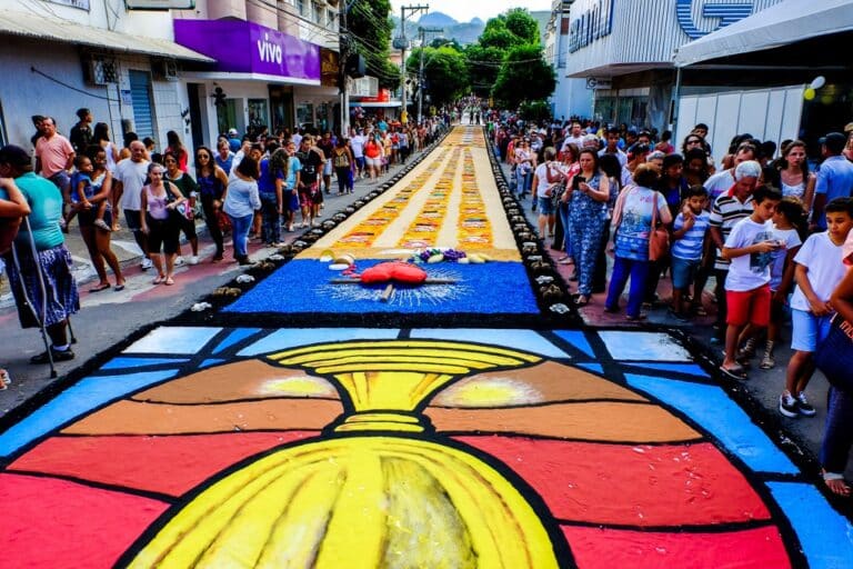 Corpus Christi: Tapetes tradicionais enfeitarão as ruas de Castelo