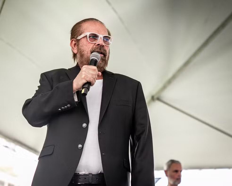 Clubes e federações se mobilizam para eleição da CBF; Reinaldo Carneiro Bastos reúne apoio de 32 equipes