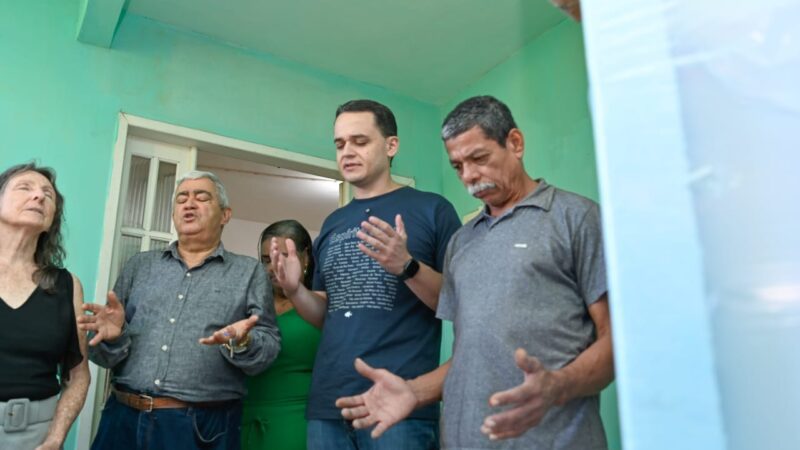 Casa Feliz e Segura: Pazolini entrega 230ª residência e realiza sonho de mais uma família