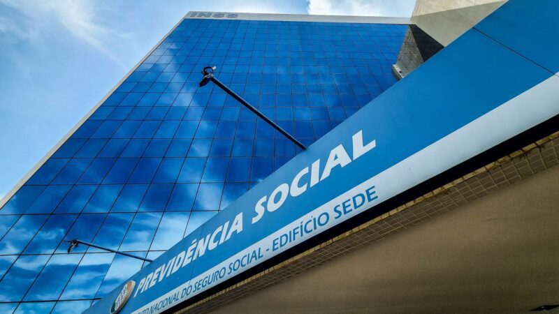 INSS inicia retorno de descontos irregulares segunda-feira (26/05)