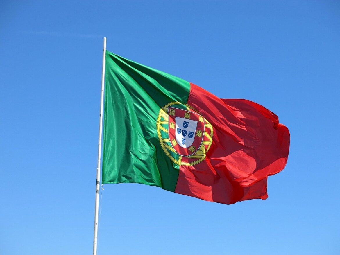 Milhares de imigrantes serão expulsos de Portugal, incluindo brasileiros