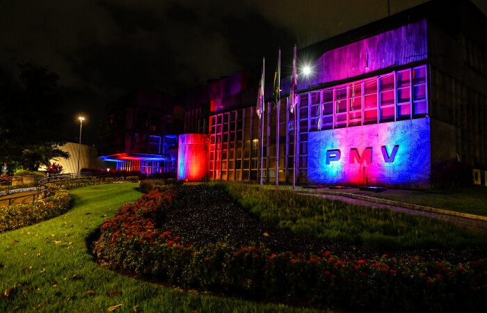 Viaduto Caramuru, Catedral Metropolitana e Palácio Jerônimo Monteiro ganham iluminação especial em agosto