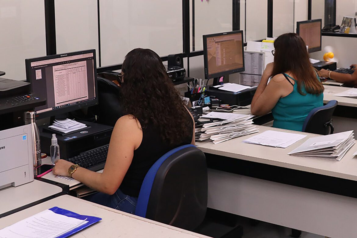 Ales abre concurso para Analista Legislativo com salário inicial de R$ 4,6 mil e diversos benefícios