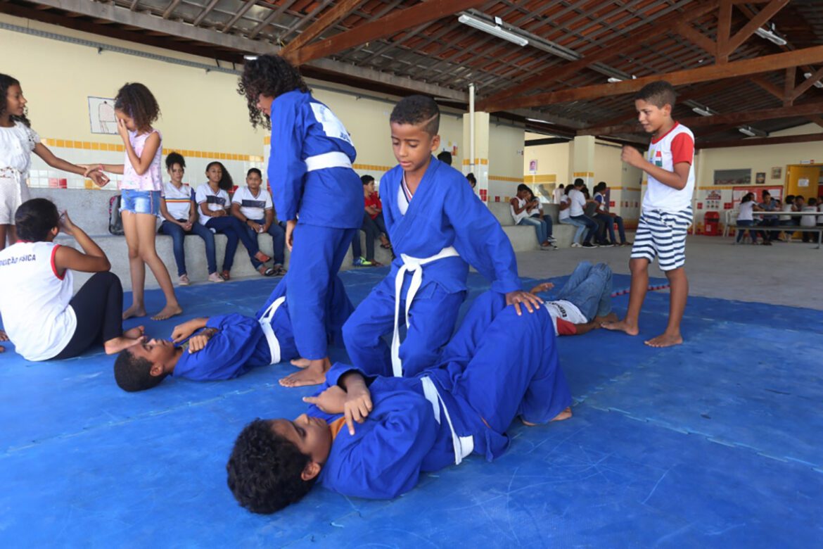 Projeto propõe programa “Jiu-Jítsu nas Escolas” na rede pública do ES