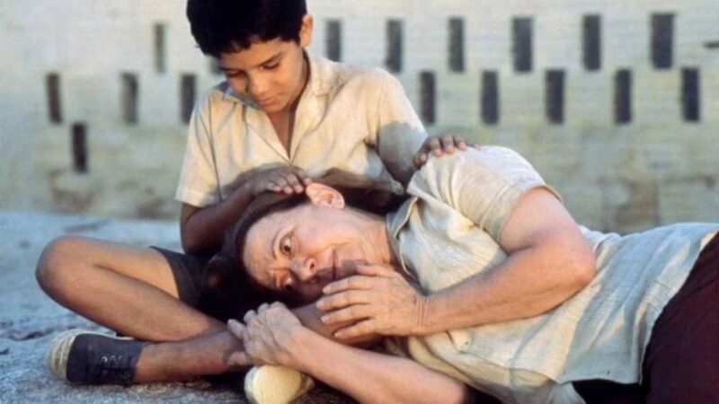 Filme Central do Brasil recebe homenagem no FestCine Pedra Azul 2025 e terá a presença do ator Vinicius de Oliveira