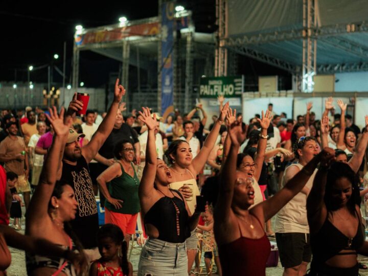 Praias de Marobá e Neves viram palco de música e diversão no fim de semana