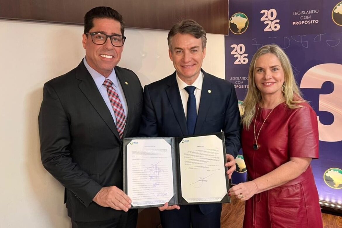 Marcelo Santos tem mandato renovado no Colégio de Presidentes de Assembleias