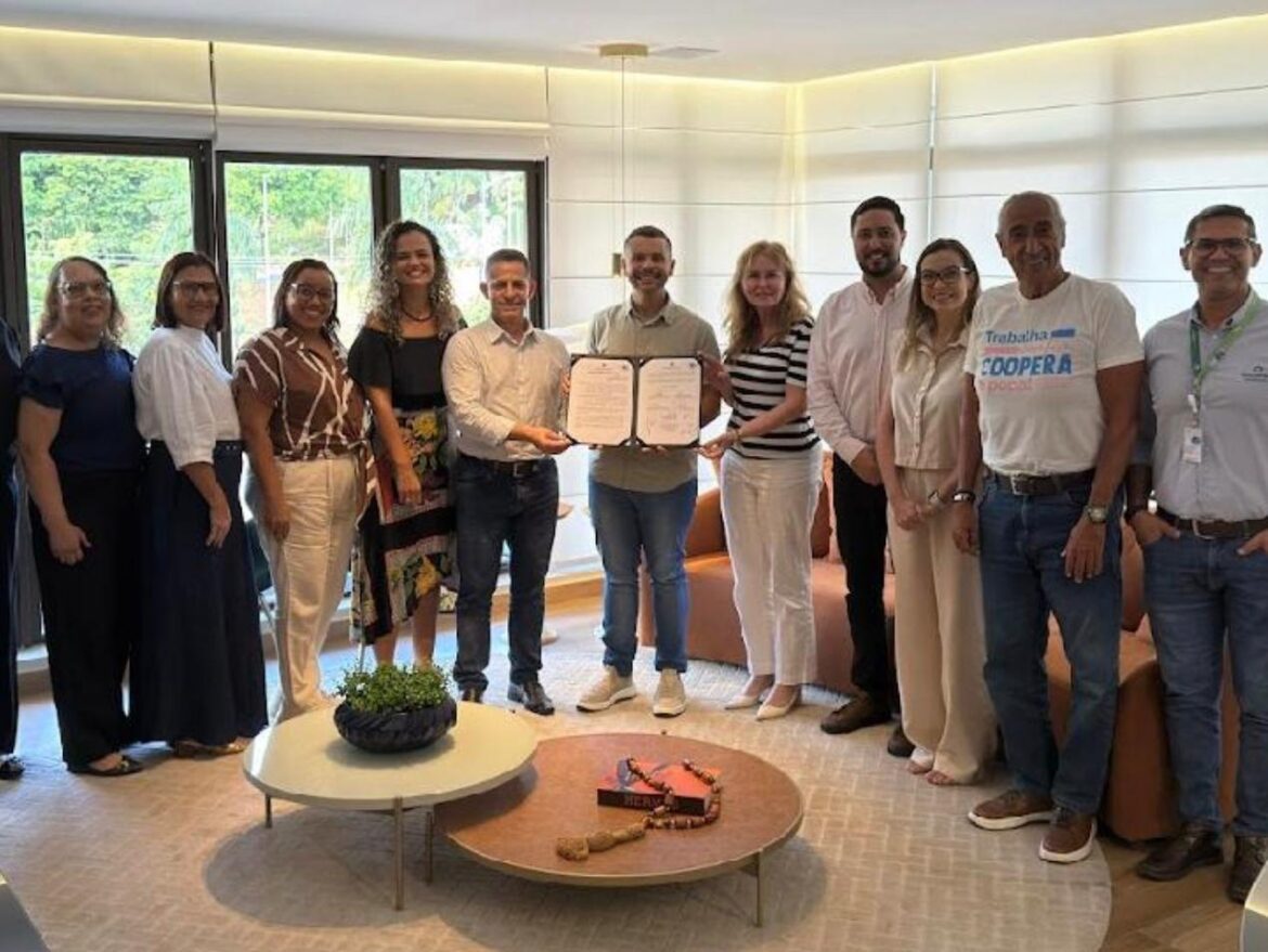 Educação Financeira será ampliada em Viana após acordo com o Sicredi