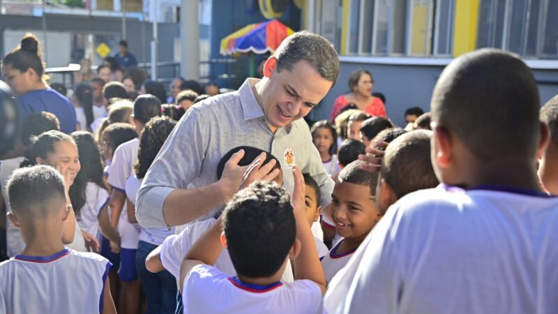 Pazolini entrega nova estrutura da EMEF Amiltom Monteiro à comunidade