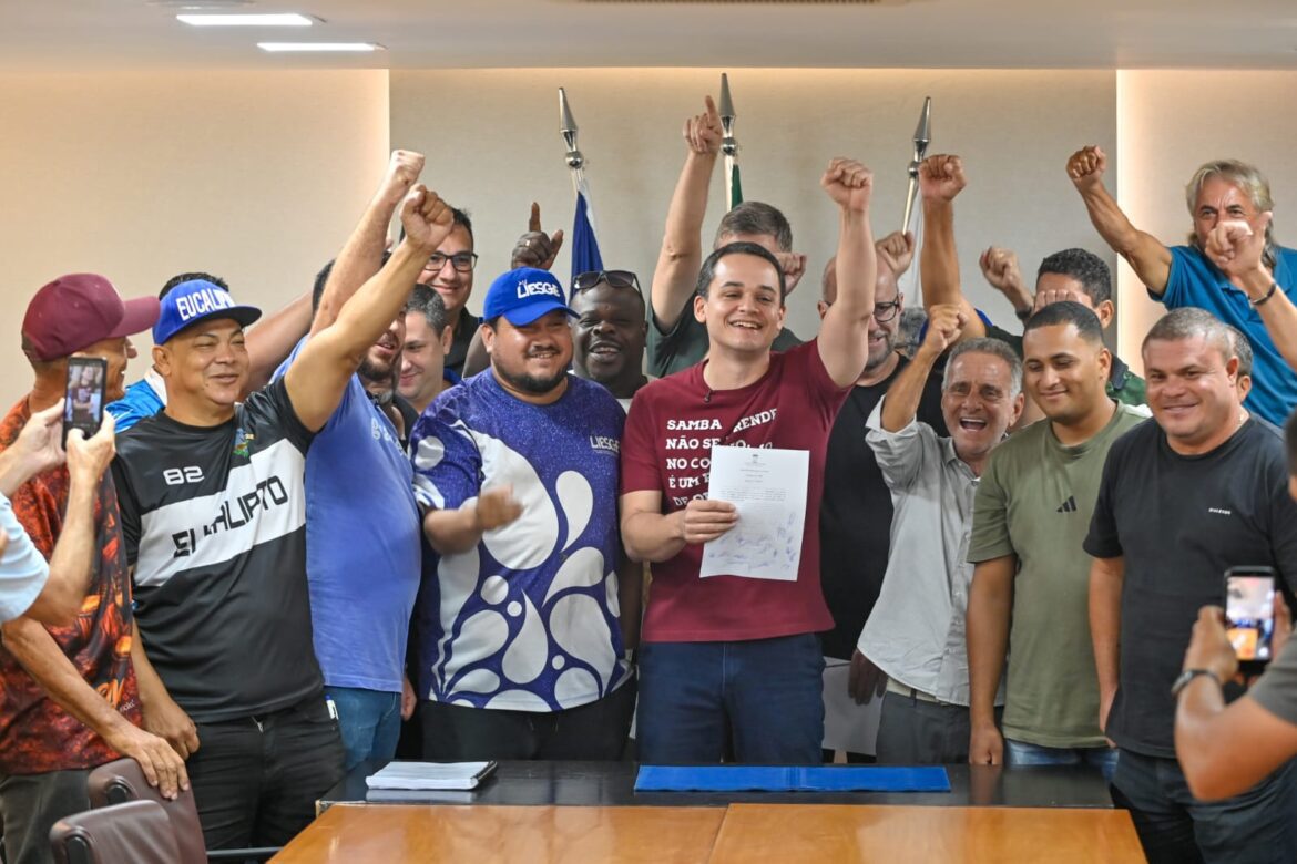 Marco para o Carnaval: Pazolini autoriza obra da Cidade do Samba com investimento recorde
