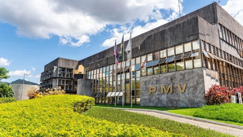 Prefeitura de Vitória realiza nomeação de 100 professores para a Educação Especial