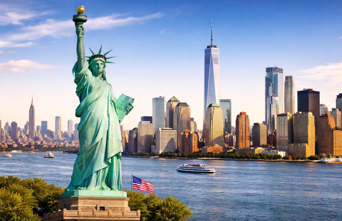 Cursos de Medicina e Direito se destacam em retorno financeiro nos EUA, com impacto das regras migratórias