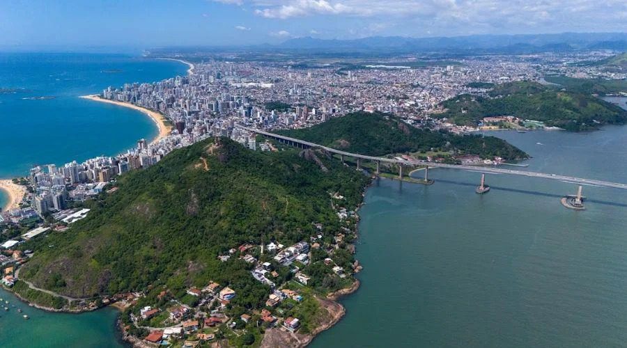 Vila Velha se destaca como líder em abertura de empresas no ES