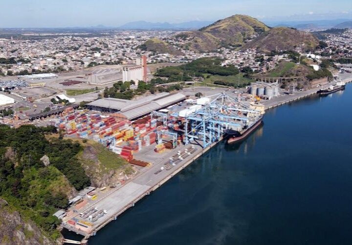 Vila Velha consolida liderança logística com expansão portuária