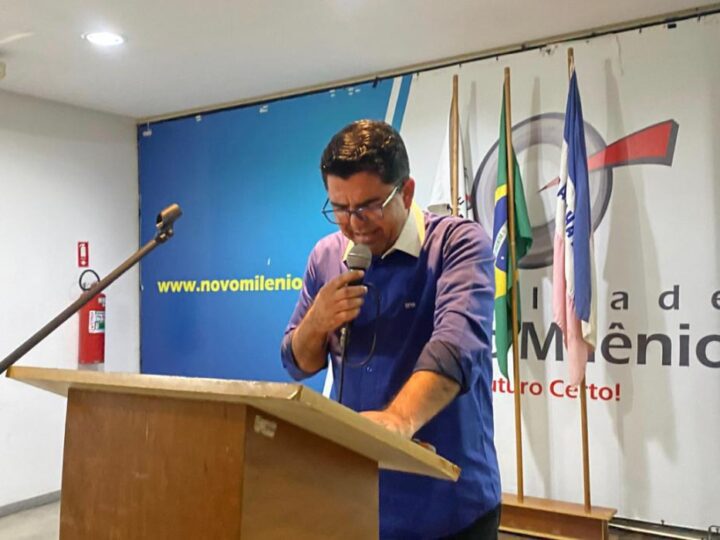 Deva reúne lideranças evangélicas e reforça lei de imunidade permanente de IPTU para templos em Vila Velha