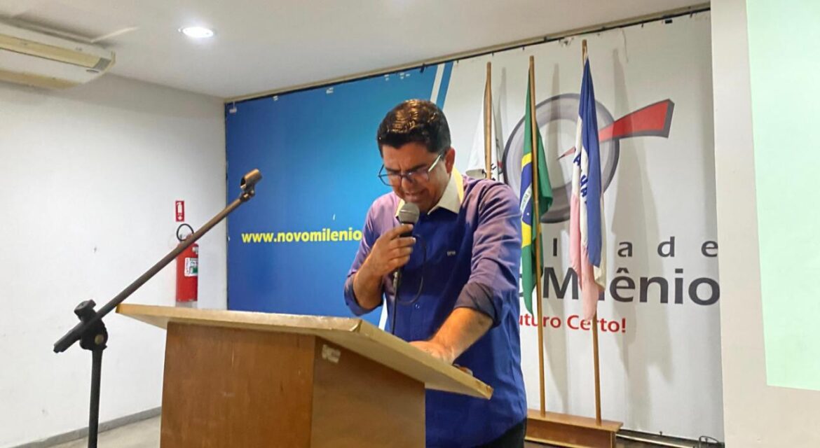 Deva reúne lideranças evangélicas e reforça lei de imunidade permanente de IPTU para templos em Vila Velha
