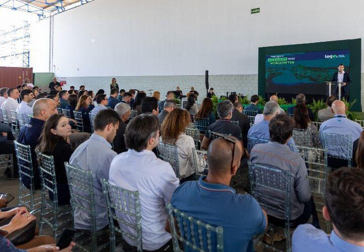 Prefeito participa de marco para o setor portuário com início das operações da estrutura