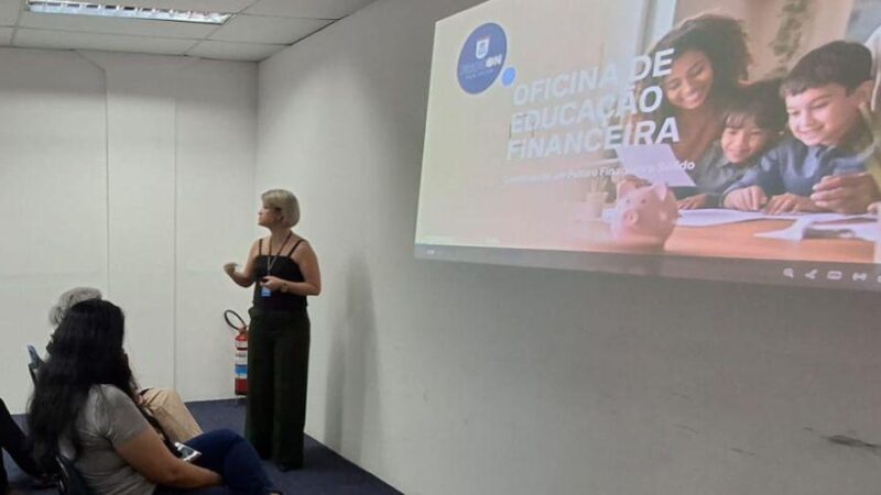 Procon aposta na educação financeira para auxiliar consumidores endividados