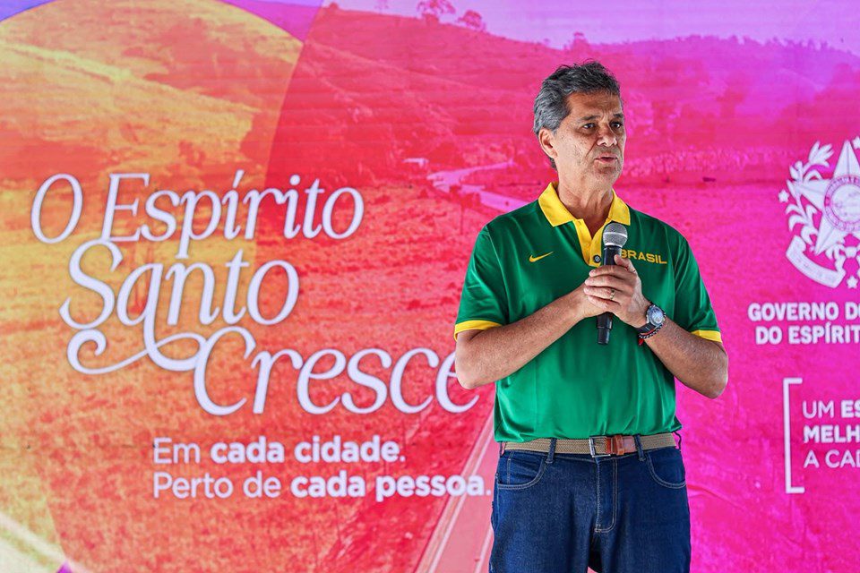 Governo do Estado entrega obra, firma convênio e inicia revitalização da Rodoviária de Mimoso do Sul