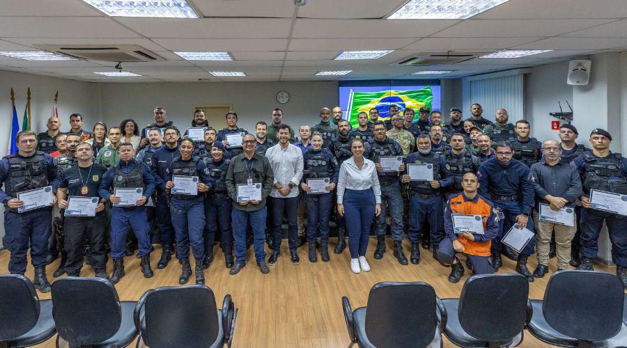 Tecnologia fortalece segurança com formação de agentes em operações com drones