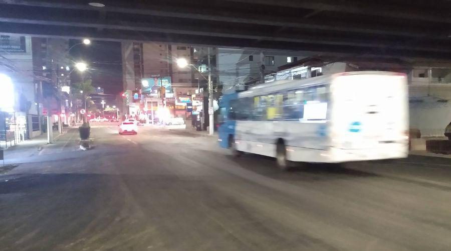 Avenida Champagnat tem trânsito liberado após obras no Canal da Costa