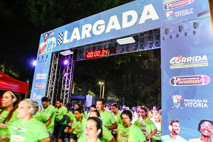 Vitória fecha Semana da Juventude com corrida, esporte e muita celebração
