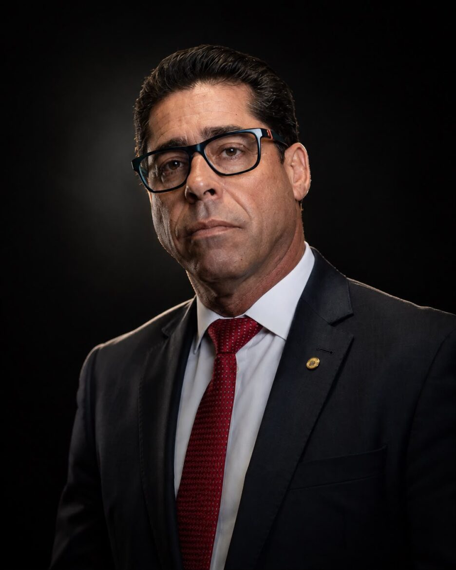 Presidente da Assembleia se posiciona contra violência em atividade eleitoral em Cachoeiro