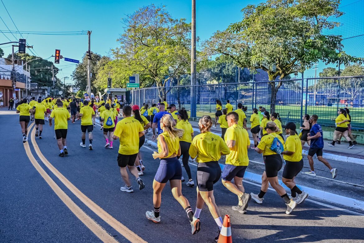 Corrida Procon transforma orla de Vitória em espaço de esporte e cidadania