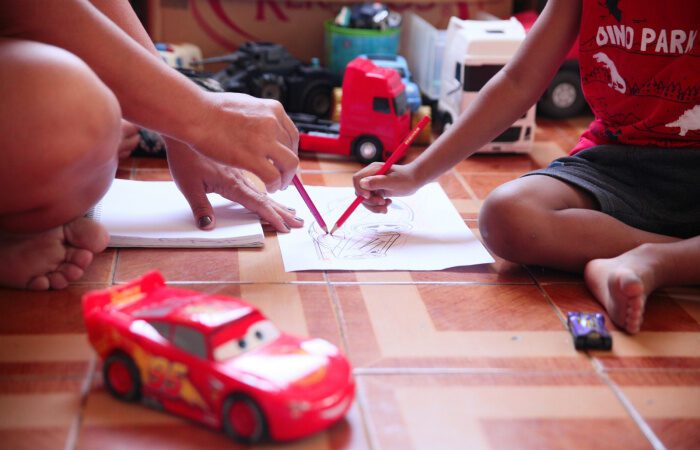 Família Acolhedora promove ação para conscientizar moradores de Jucutuquara