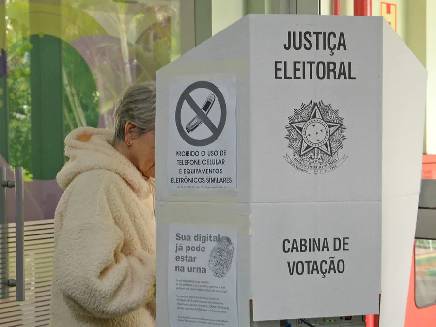 TSE amplia horário de votação em todo o Brasil até às 19 horas