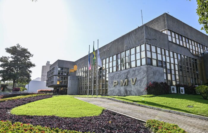 ISS de Vitória supera R$ 100 milhões pela primeira vez e registra alta de 27% em um ano