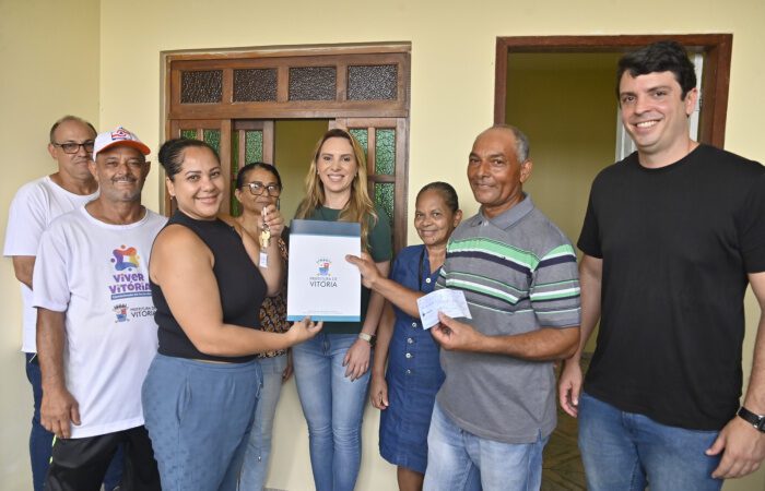 Casa Feliz e Segura realiza sonho de moradora de Moscoso após anos de espera