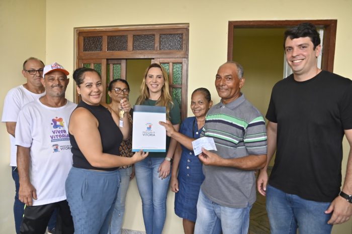Casa Feliz e Segura realiza sonho de moradora de Moscoso após anos de espera