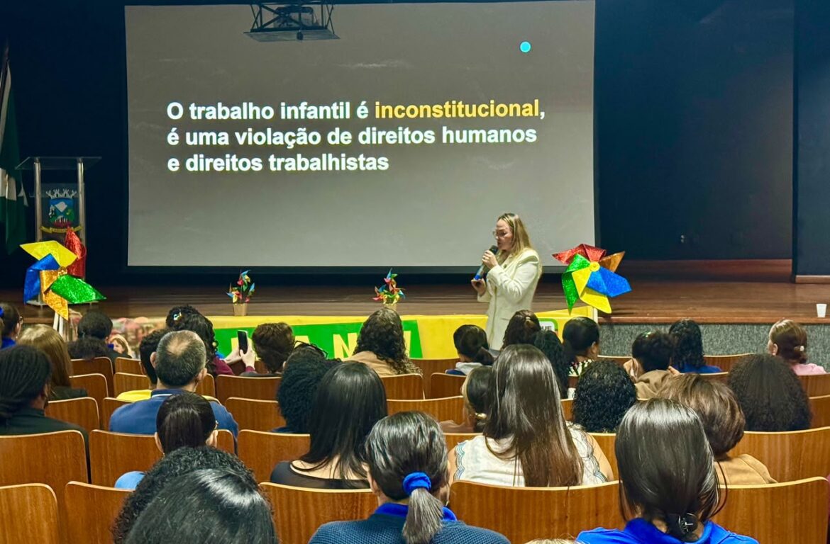 Trabalho infantil é tema de formação voltada à proteção de crianças e adolescentes