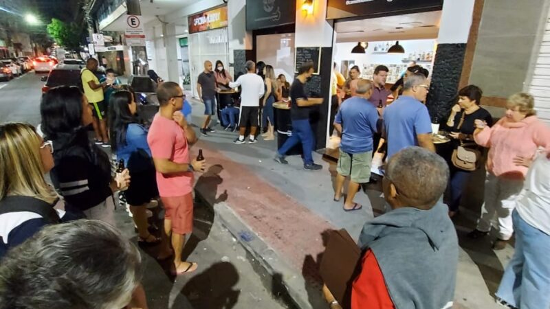 Centro Histórico de Vitória ganha bar inspirado em pubs europeus com pegada rock’n’roll