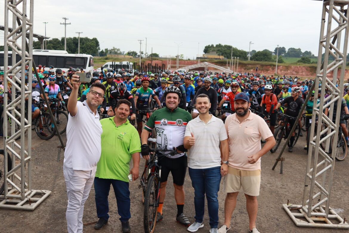 650 participantes do 2º Pedal Beneficente de Viana