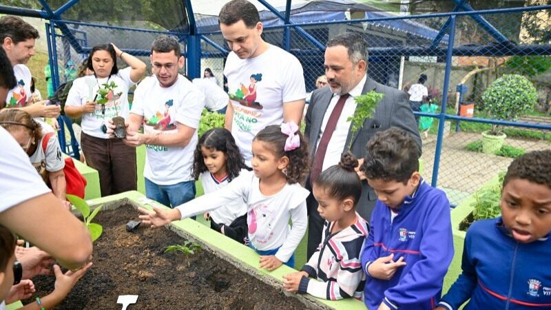 Programa Horta no Parque é implementado em Maruípe, o primeiro bairro a receber