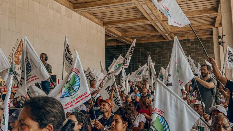 Manifestações em Belo Horizonte destacam impactos das barragens e clamam por justiça para vítimas de MG e ES