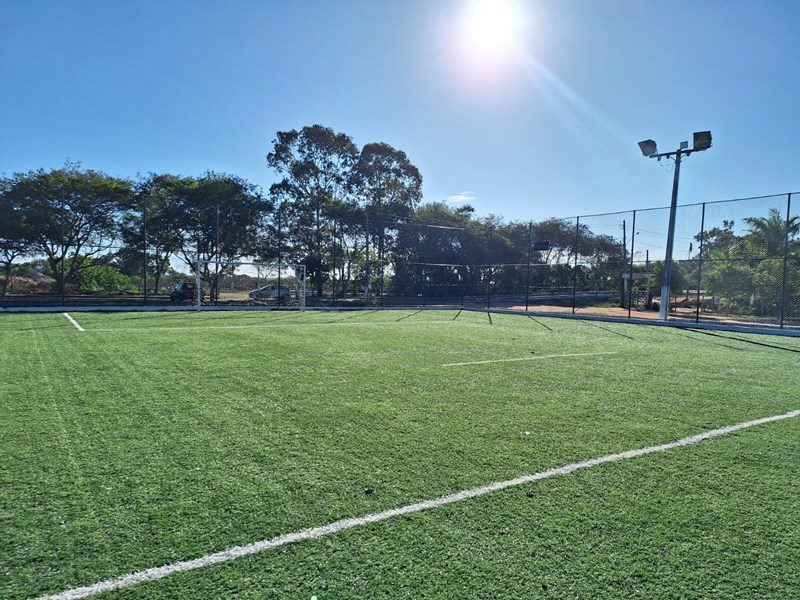 Governo do Estado inaugura três revitalizações de Campo Bom de Bola em Itapemirim