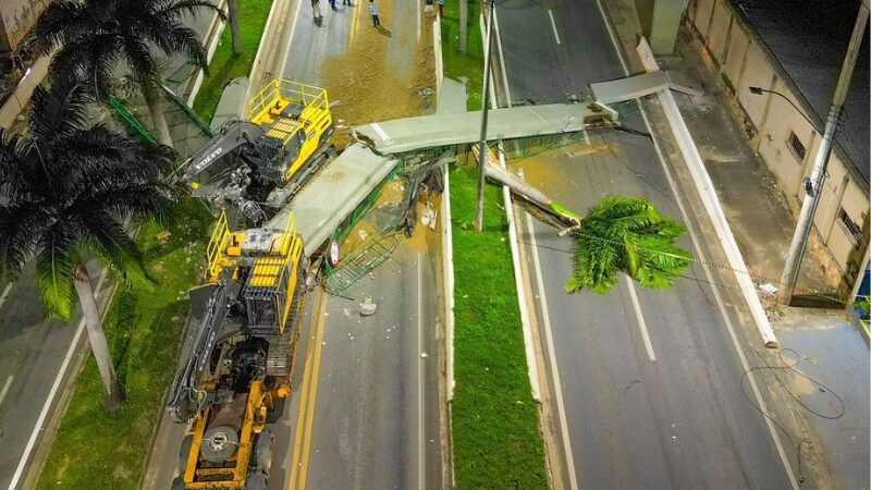 VÍDEO | Acidente na BR-101: Carreta colide com passarela, causando ferimentos em morador e interdição da via
